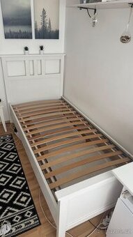 Jednolůžková postel IKEA HEMNES