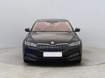 Škoda Superb 2.0 TDI 140 kW 4x4 L&K | DSG | Full LED Matrix