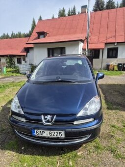 Peugeot 807
