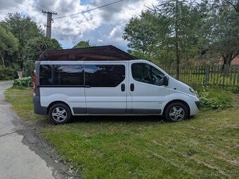 Opel vivaro long 2.0 tdci 2012 - 1