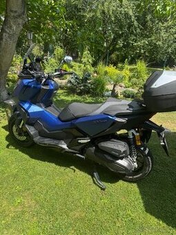 Honda ADV350. 2025