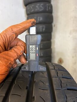 215/65/16C - 1