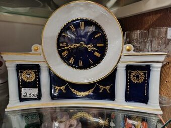 Porcelánové hodiny