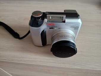 Olympus C 720