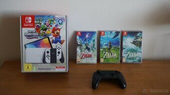 Nintendo Switch + Controller + 4 hry