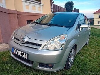 TOYOTA COROLLA VERSO 1,8VVT-i-95 kW,7míst, prav. servis