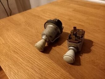 vypínač světel na VW T1