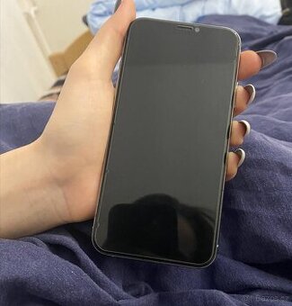 Prodám iPhone XS s 256 GB