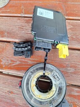 ŠkodaOctavia 2,podvolantový kroužek+jednotka