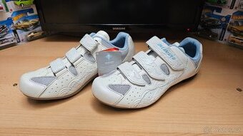 Cykloboty Specialized velikost 43 a XLC velikost 38