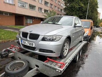 BMW E90 325i 2006 náhradní díly