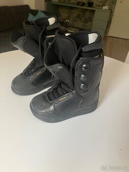 Prodám dětské boty na snowboard Head vel. 33