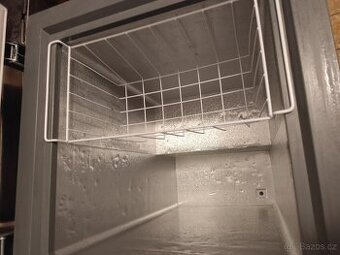 Pultovy menší mrazák