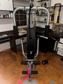 Stroj na cvičení