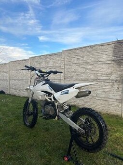 Motorka nitro thunder 125 pitbike 4takt