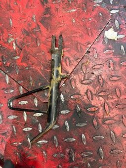 Suzuki Burgman 400 boční stojánek