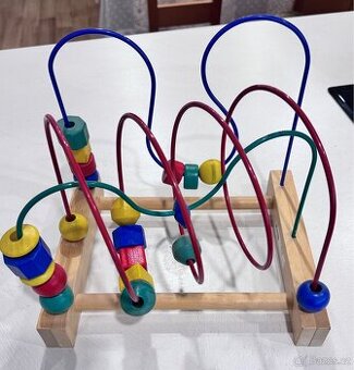 Dětský provlékací labyrint Ikea Mula