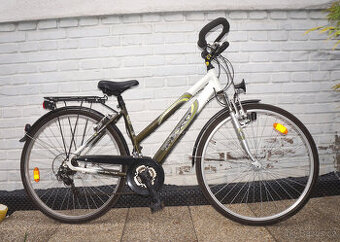 Málo jeté ALU dámské trekové kolo 28 Texo, hliníkový rám 18.