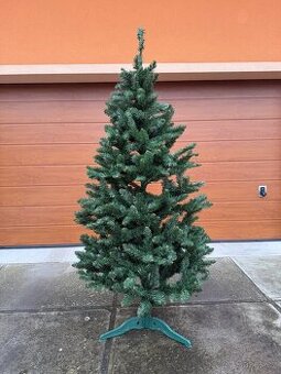 Umělý vánoční stromeček