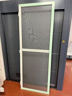 Dveřní síť proti hmyzu 805x2155