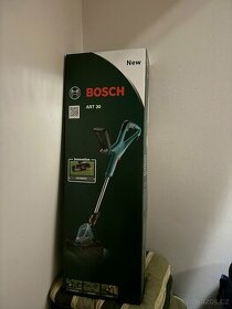 Nová strunová sekačka Bosch ART 30