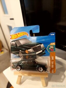 Hotwheels mercedes 500e