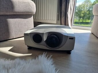 Projektor SONY VPL-VW10HT
