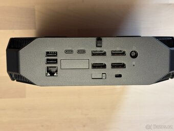 HP Z2 mini G3 workstation s NVIDIA Quadro M620