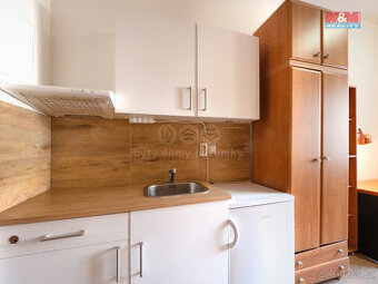 Prodej bytu 1+kk, 15 m², Praha, ul. Za Pohořelcem - 1