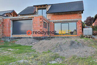Prodej hrubé stavby domu, 4+kk, 138 m2, Mutěnice - 1