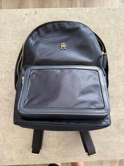 Tommy Hilfiger batoh