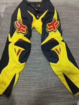 Prodám 2x použité kalhoty FOX na motocross,