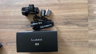 Predám Panasonic Lumix S5