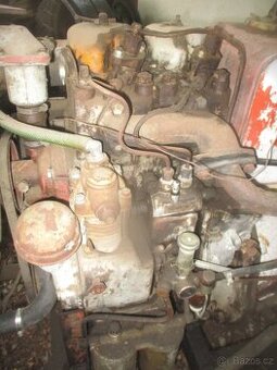 motor Zetor 2001