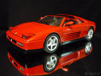 Ferrari 348 s výklopnými světly MIRA 1/18 - 1