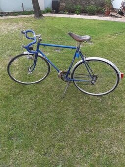 Favorit 1983