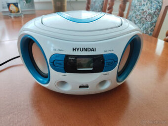 CD přehrávač HYUNDAI, možnost na baterky