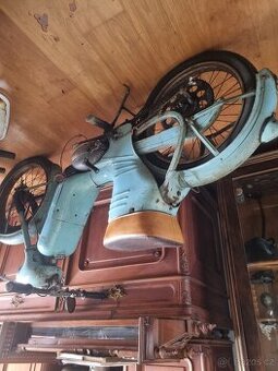 Jawa 550 parez