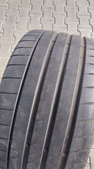 Prodám 2 x letní pneu Bridgestone 255/30/20