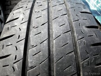 Sada letních zátěž. pneu 215/70 R15C Michelin