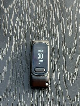 Chytrý náramek GARMIN Vivosmart 5 černý