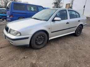 skoda octavia 1 1.6i 74kw AKL - 1
