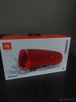 JBL charger 4