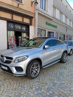 PRODÁM MERCEDES GLE GUPE AMG - 1