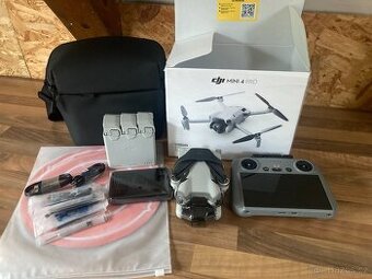 DJI Mini 4 Pro Fly More Combo (RC 2) –  Stáří 2 týdny