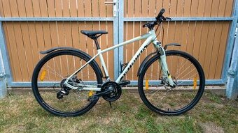 ZÁNOVNÍ KOLO Specialized Crosstrail