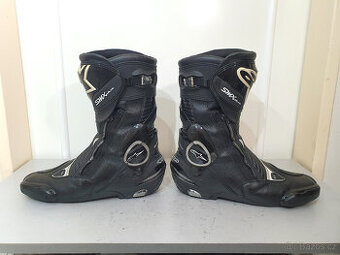44 Alpinestars SMX-PLUS Vysoke boty na motorku