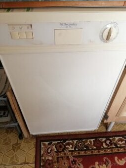 Mycka Electrolux ESF 472