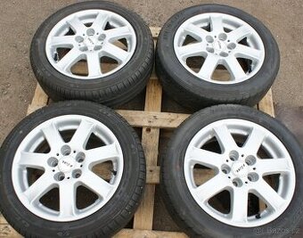 Alu R15 na Skoda VW Seat Audi a letni pneu 5x100 RIAL