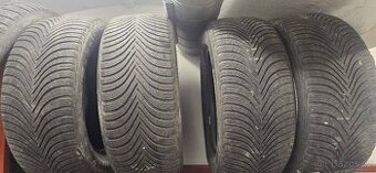 Zimni 215/55/16 Michelin